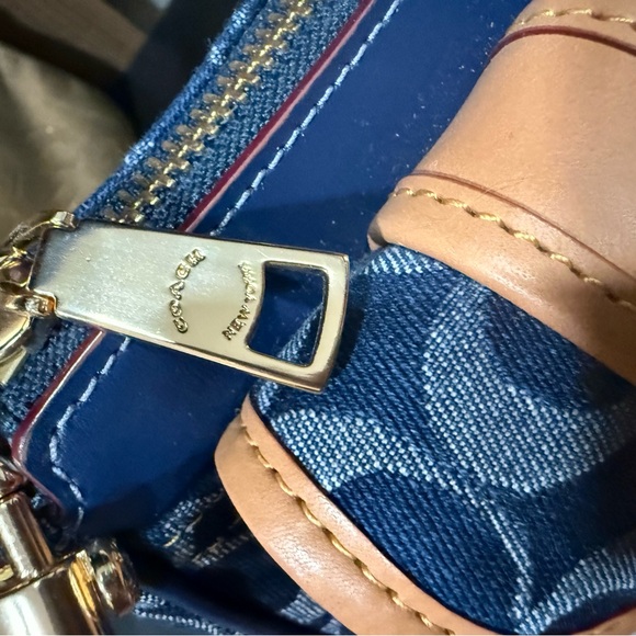 Coach Ashton Denim Signature Crossbody Shoulder Bag Set | 2024 w card holder - Picture 8 of 11